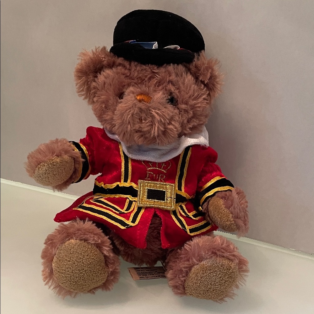 Glorious Britain Beefeater Bear Plush vintage